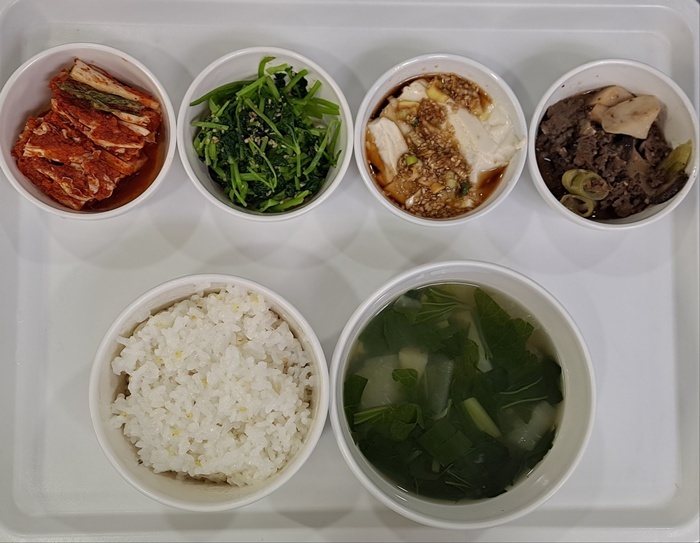 19313ab010c288c8294bd39bea3c0495_1767064