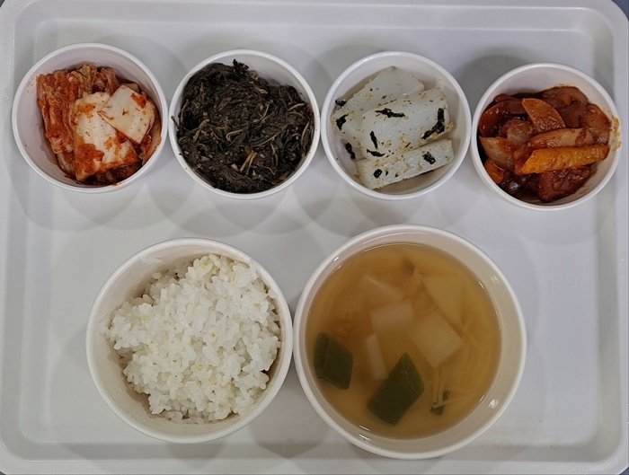 580b81a770133e70a9a9325f25d7af55_1767144