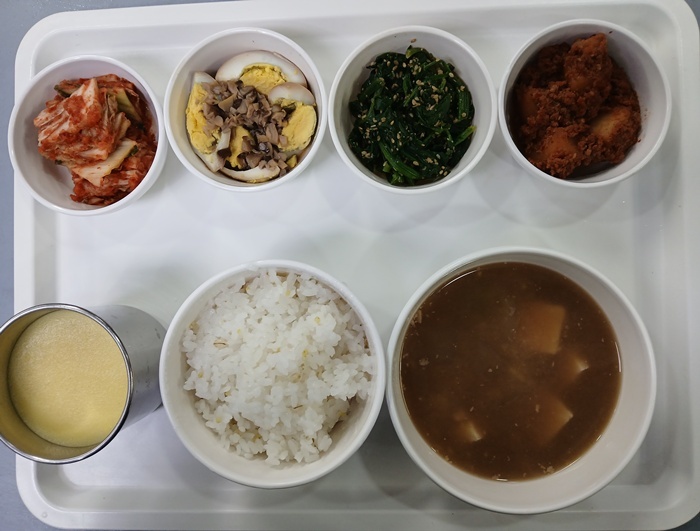 580b81a770133e70a9a9325f25d7af55_1767144