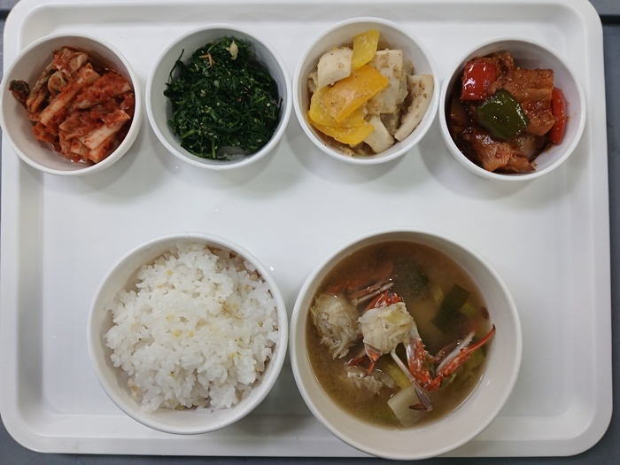 5c4241d80fa56628033fe3ec98b86fdc_1768536