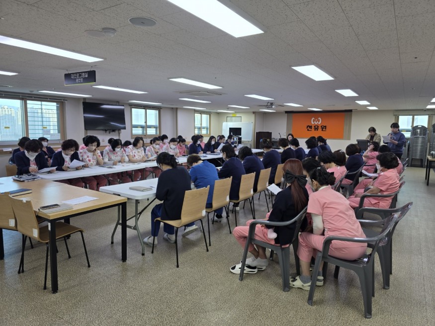 d4feb874e01d3d3a0abec787c7e0e12c_1767589