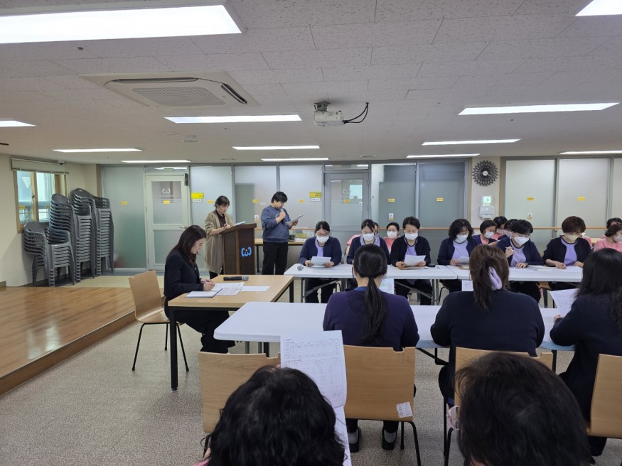 d4feb874e01d3d3a0abec787c7e0e12c_1767589