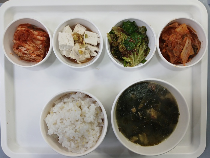 8128c9fa3108c3d8ee00aa6c6b3a017d_1771562