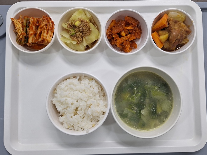 cdf56dad6d73ecf3e6f2b6fb2da0d96d_1776665