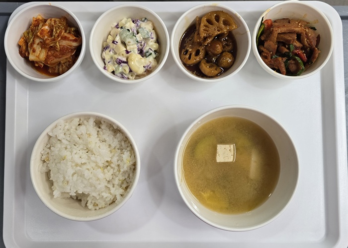 cdf56dad6d73ecf3e6f2b6fb2da0d96d_1776665