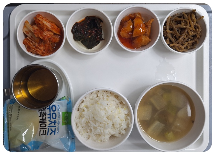 2fe19063a2967c19263545e8c874b3cb_1782867